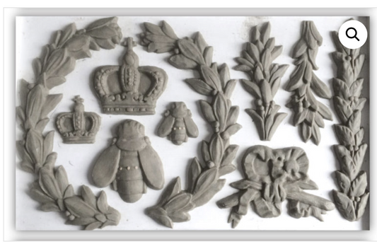 Laurel Mould